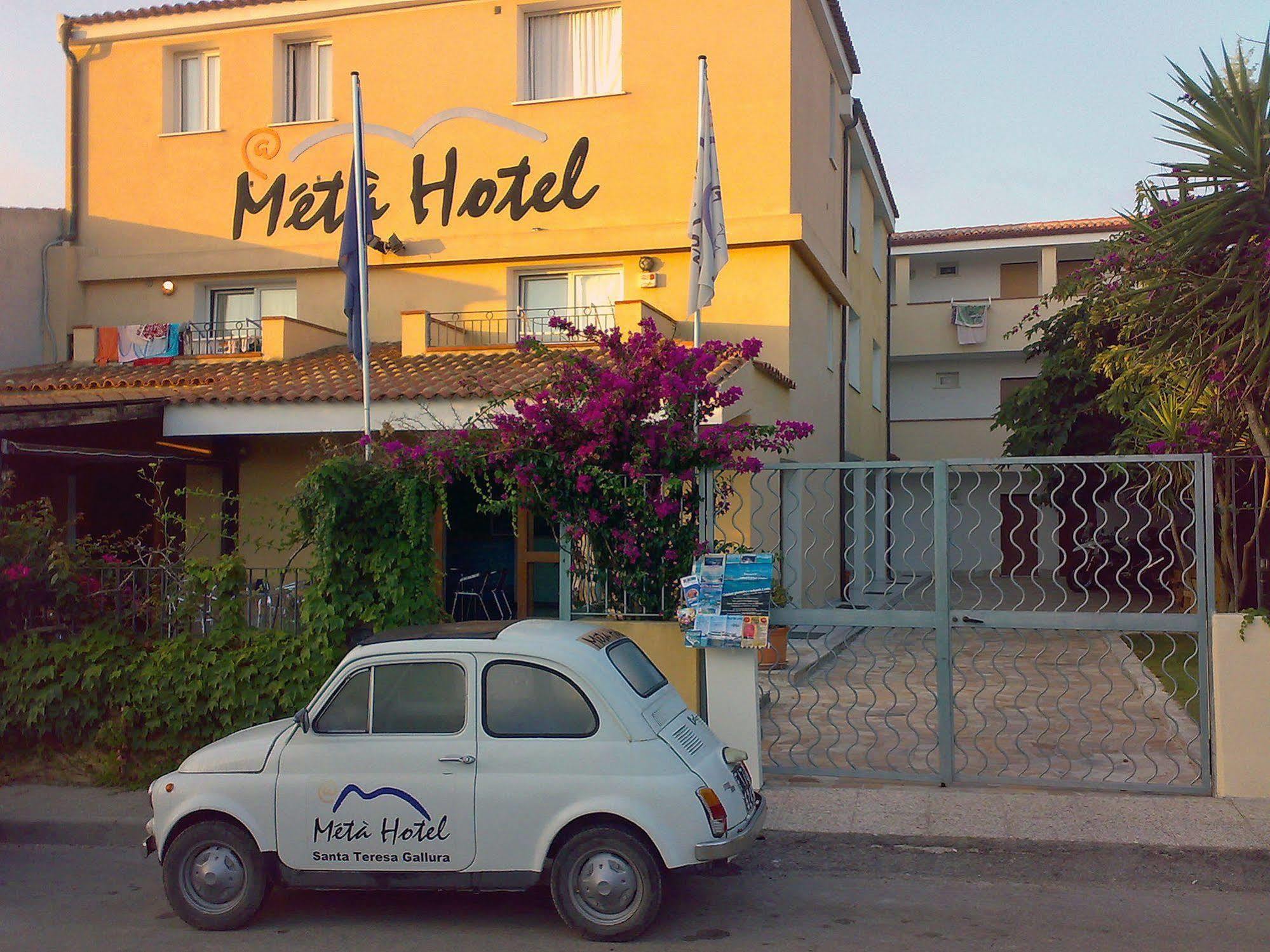 Meta Hotel Santa Teresa Gallura Exterior photo